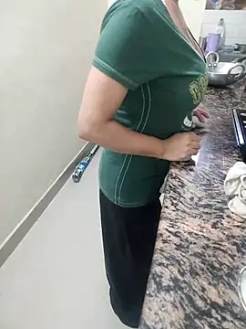 Pihu Chopra online show from October 30, 2025, 3:05 am