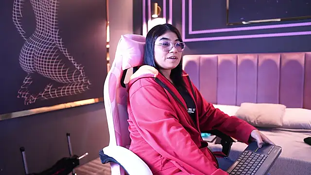 Roma hells online show from September 30, 2025, 7:09 pm