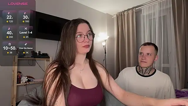 wwow meow online show from September 9, 2025, 3:54 pm