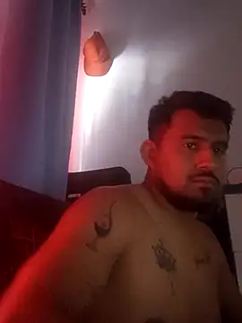 Snapshot of maxiiii125 chatting on November 19, 2025, 4:29 pm maxiiii125 online show from November 19, 2025, 4:29 pm