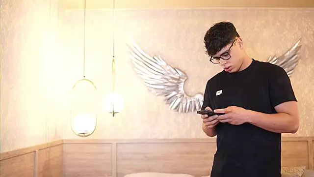 Ethan occonor online show from November 29, 2025, 12:38 pm