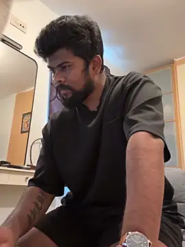 Snapshot of CrazyShashank chatting on October 3, 2025, 9:33 am CrazyShashank online show from October 3, 2025, 9:33 am