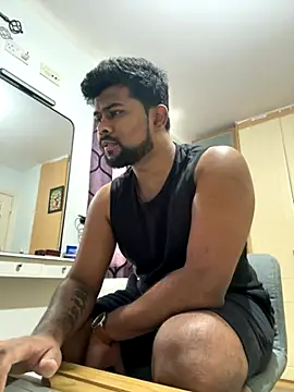 Snapshot of CrazyShashank chatting on November 9, 2025, 2:21 pm CrazyShashank online show from November 9, 2025, 2:21 pm