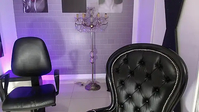 aleesha cameron02 online show from January 17, 2026, 7:17 pm