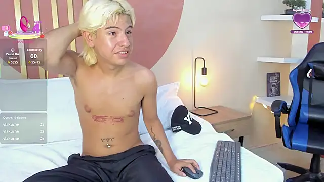 Enrrixxx  online show from September 21, 2025, 12:05 am