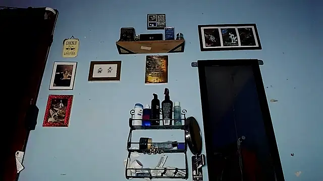 ovmilf online show from February 18, 2026, 9:28 am