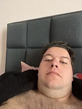 Snapshot of Lars2306 chatting on November 2, 2025, 1:38 pm Lars2306 online show from November 2, 2025, 1:38 pm