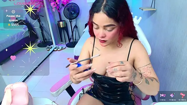 Snapshot of Maggy_t18 chatting on November 22, 2025, 3:38 am Maggy t18 online show from November 22, 2025, 3:38 am