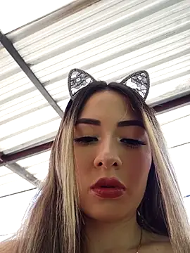 Natasanz online show from December 2, 2025, 8:54 pm