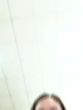 PhuongNhi21 online show from November 13, 2025, 1:31 am