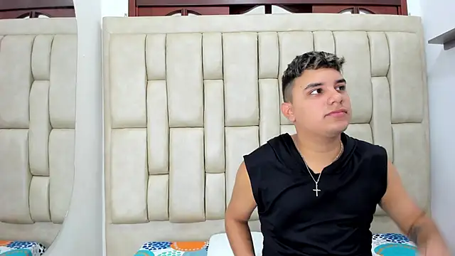 DavilANDkevin2 online show from November 14, 2025, 2:37 am