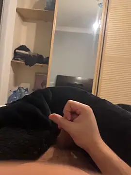 Snapshot of Mbidee chatting on February 15, 2026, 12:55 am Mbidee online show from February 15, 2026, 12:55 am