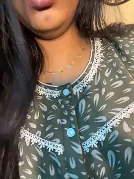 Snapshot of its_ur_flora chatting on February 22, 2026, 7:37 pm its ur flora online show from February 22, 2026, 7:37 pm