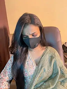 Snapshot of its_ur_flora chatting on February 4, 2026, 7:53 pm its ur flora online show from February 4, 2026, 7:53 pm