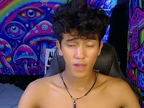 Snapshot of kenbigcockxx chatting on June 5, 2026, 3:11 am kenbigcockxx online show from June 5, 2026, 3:11 am