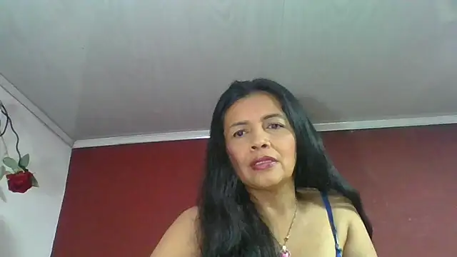 Snapshot of DianaOchoa_ chatting on March 4, 2026, 3:25 am DianaOchoa online show from March 4, 2026, 3:25 am