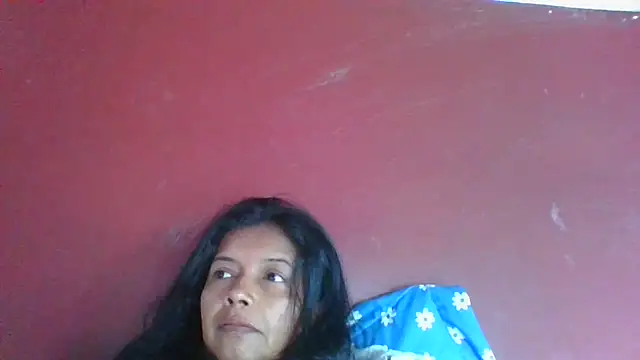 DianaOchoa  online show from June 2, 2026, 11:43 am