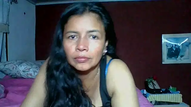 DianaOchoa  online show from October 13, 2025, 3:52 am