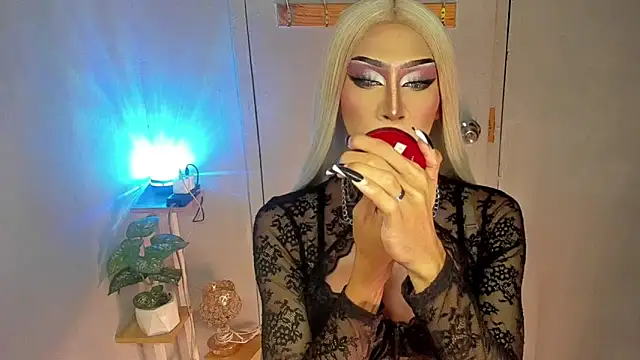 Snapshot of anitacruise chatting on February 19, 2026, 8:06 pm anitacruise online show from February 19, 2026, 8:06 pm