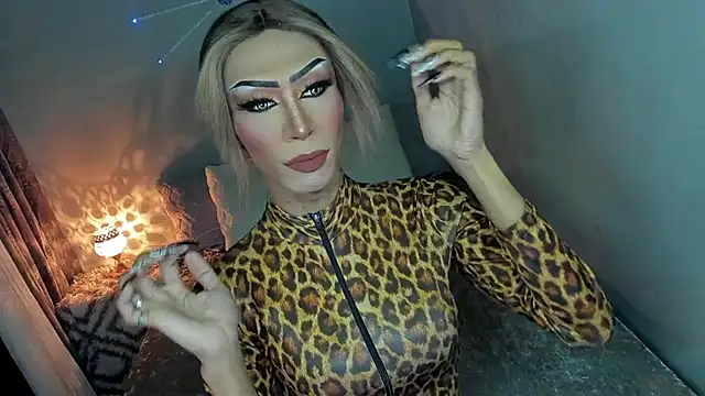 Snapshot of anitacruise chatting on November 27, 2025, 1:06 am anitacruise online show from November 27, 2025, 1:06 am