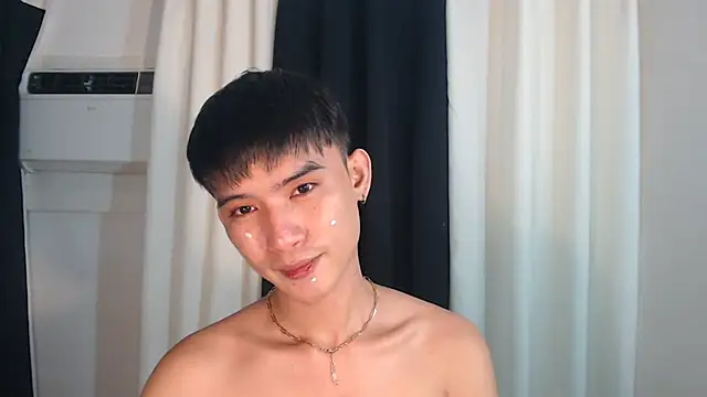 Snapshot of asian_dai chatting on November 13, 2025, 5:06 pm asian dai online show from November 13, 2025, 5:06 pm