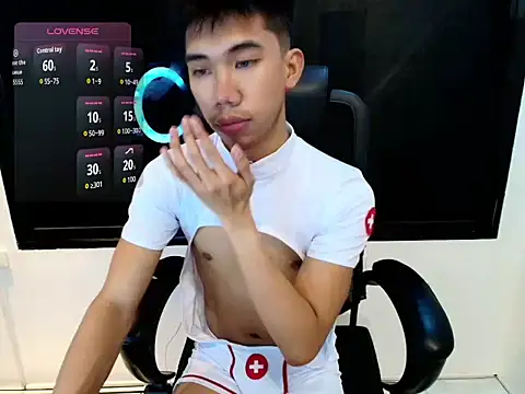 Ur pinoyhotbrix online show from November 1, 2025, 6:02 pm