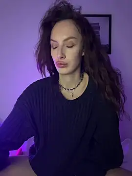 goodgirldevil online show from February 1, 2026, 9:02 pm