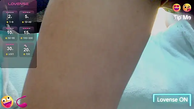 Snapshot of ts_catalheya14 chatting on October 14, 2025, 3:51 am ts catalheya14 online show from October 14, 2025, 3:51 am