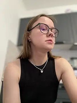  CherryBloom  online show from March 11, 2026, 1:05 pm