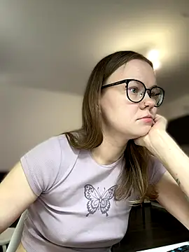  CherryBloom  online show from September 23, 2025, 8:32 am