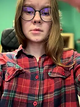  CherryBloom  online show from September 17, 2025, 12:29 pm