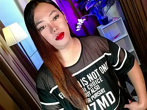 bigfattycocksonya27 online show from November 19, 2025, 2:28 pm