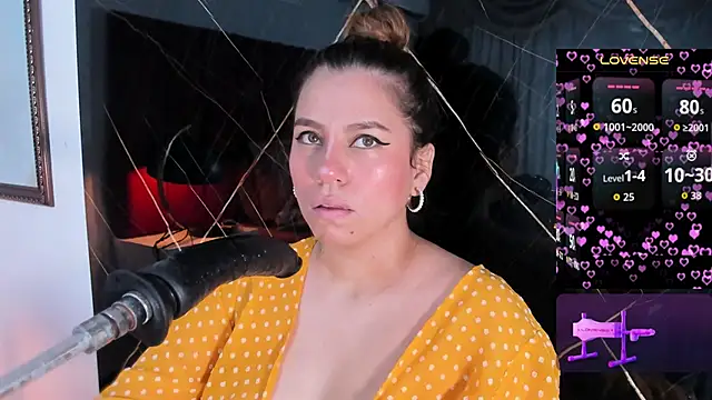 Snapshot of abby_blond_ chatting on February 21, 2026, 12:07 pm abby blond online show from February 21, 2026, 12:07 pm