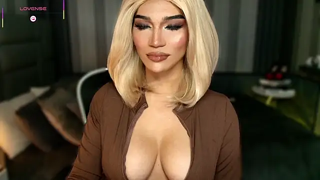 Huntress xxx online show from December 1, 2025, 12:22 am