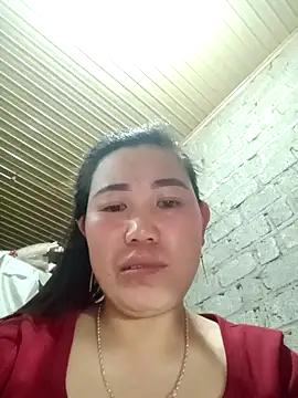 Snapshot of jienrrr chatting on October 18, 2025, 12:51 pm jienrrr online show from October 18, 2025, 12:51 pm