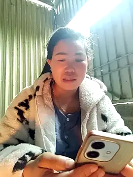 Snapshot of jienrrr chatting on November 5, 2025, 2:58 am jienrrr online show from November 5, 2025, 2:58 am