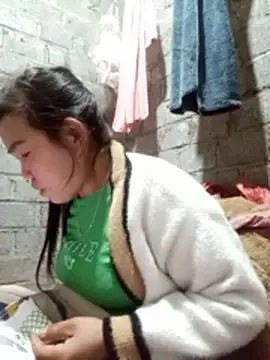 Snapshot of jienrrr chatting on November 30, 2025, 2:40 pm jienrrr online show from November 30, 2025, 2:40 pm