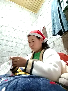 Snapshot of jienrrr chatting on December 1, 2025, 11:27 pm jienrrr online show from December 1, 2025, 11:27 pm