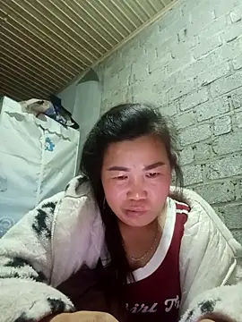 jienrrr online show from December 17, 2025, 12:21 pm