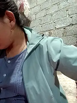 Snapshot of jienrrr chatting on October 26, 2025, 1:55 pm jienrrr online show from October 26, 2025, 1:55 pm