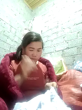 Snapshot of jienrrr chatting on November 17, 2025, 1:20 am jienrrr online show from November 17, 2025, 1:20 am