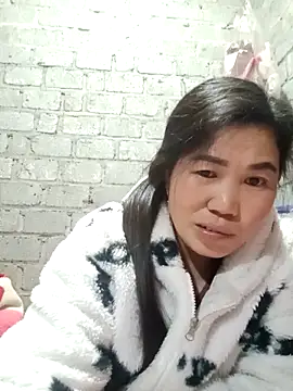 Snapshot of jienrrr chatting on November 14, 2025, 10:41 am jienrrr online show from November 14, 2025, 10:41 am