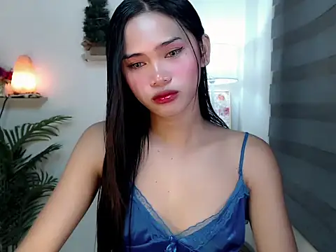 imperfect zandra online show from December 3, 2025, 4:24 am