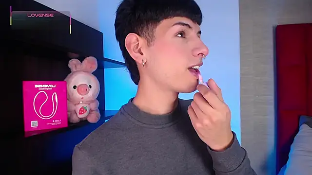 Ezra Storm online show from January 7, 2026, 4:39 am