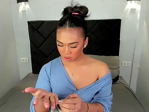 Exotic alyssa69 online show from February 11, 2026, 5:35 pm