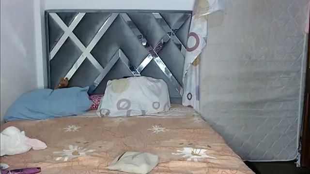 Snapshot of Tom_Hardy11 chatting on November 3, 2025, 11:08 pm Tom Hardy11 online show from November 3, 2025, 11:08 pm