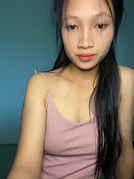 vyvy777 online show from September 10, 2025, 3:16 am