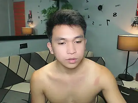 Snapshot of KingMateoGrey chatting on December 18, 2025, 1:37 pm KingMateoGrey online show from December 18, 2025, 1:37 pm