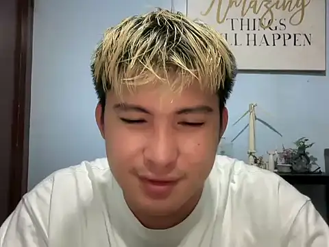 lovely jay online show from May 29, 2026, 3:12 am