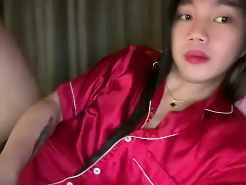 kat mire online show from April 2, 2026, 6:47 pm